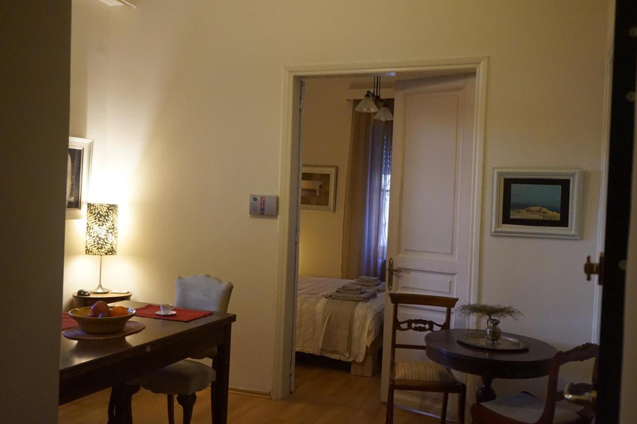 아테네 Independent Entrance Apt - 130M2 - Garden - Private Parking 아파트 외부 사진